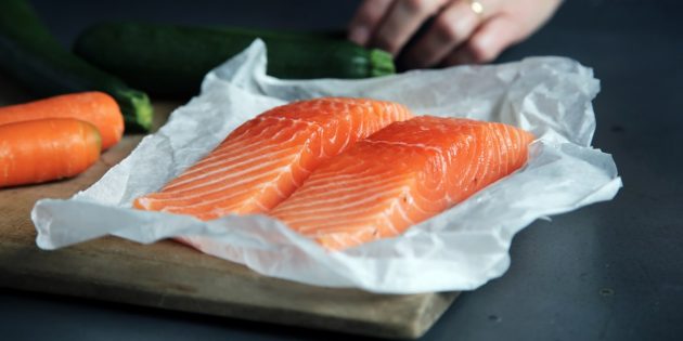 В каких продуктах витамин В: лосось