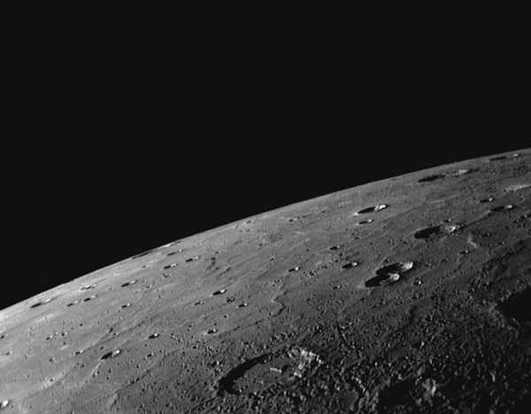 Планета Меркурий, снимок с космического аппарата MESSENGER