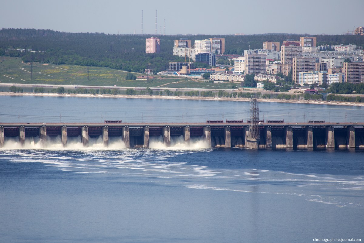 Водохранилища на волге. Куйбышевское водохранилище Тольятти. Жигулевская ГЭС Самарская область. Тольятти Волга ГЭС. Куйбышевское водохранилище ГЭС.