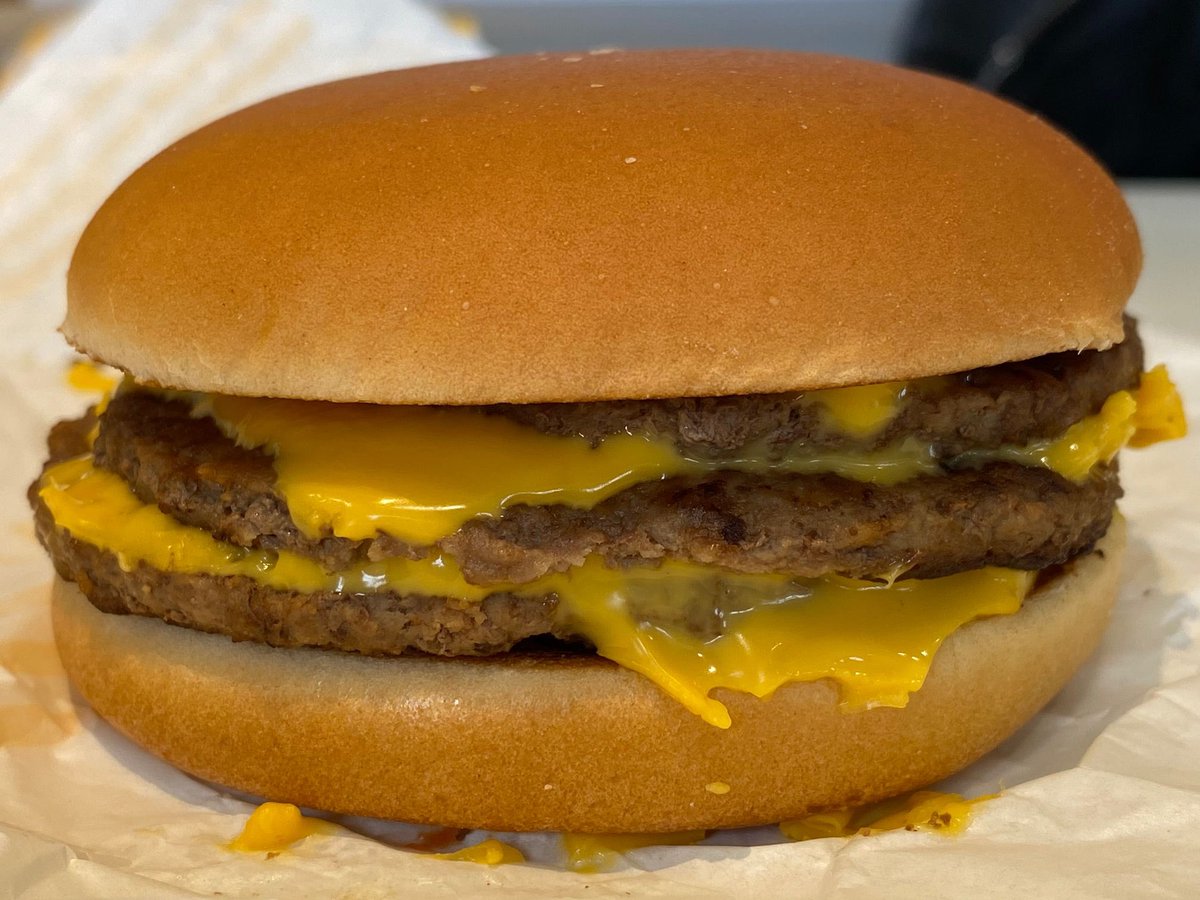 Тройной чизбургер макдональдс