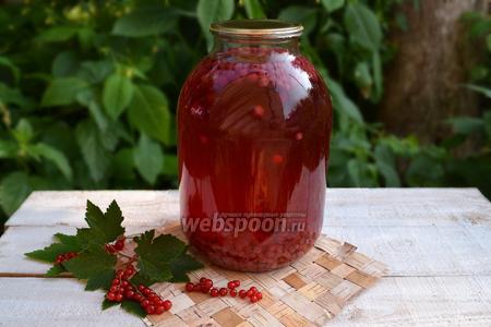 Фото рецепта Компот из красной смородины на зиму