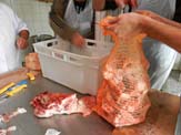 Keeping meat cuts together