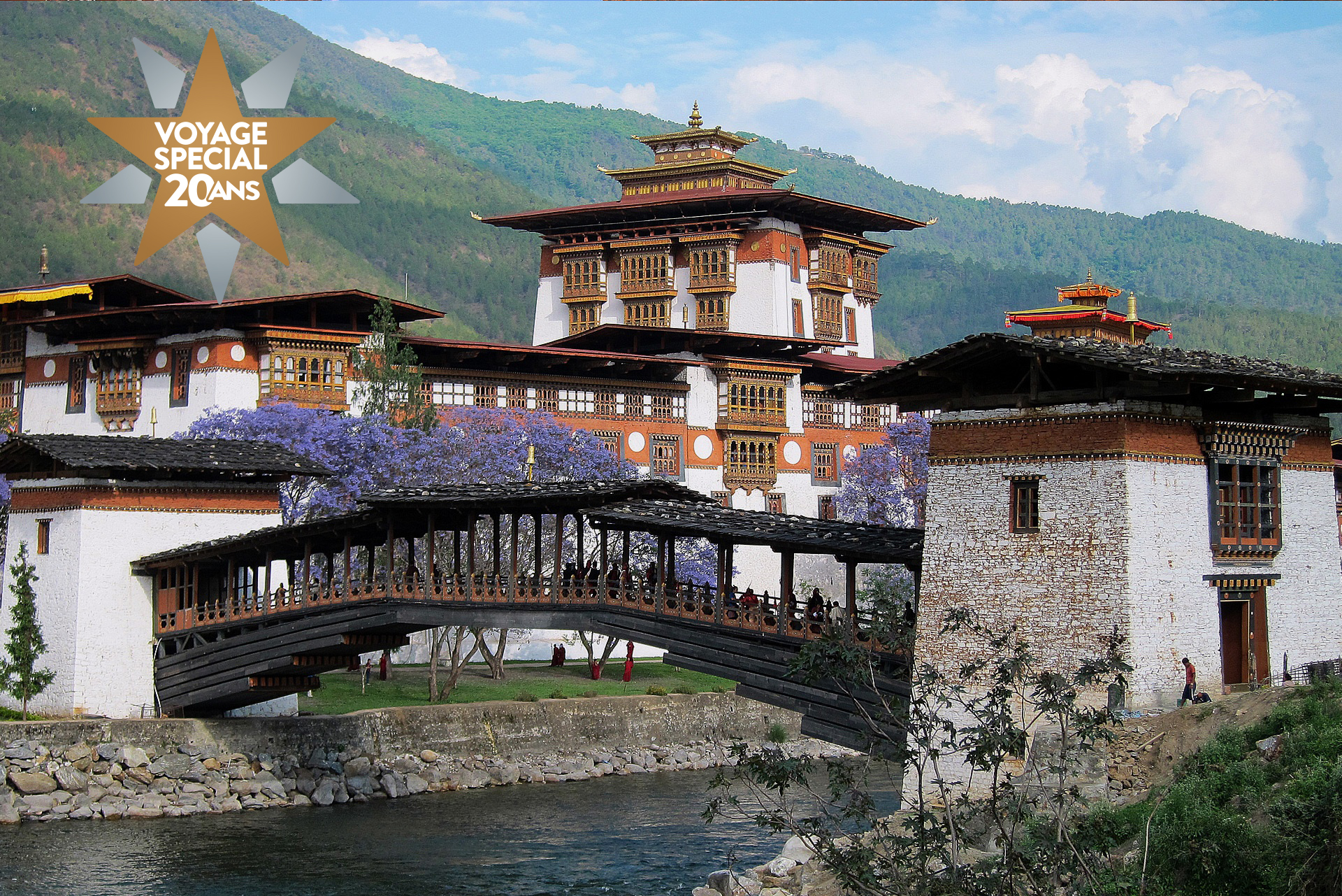 Бутан п. Королевство бутан. Королевская резиденция в бутане. Королевство бутан непристойный Тибет. Дзонг бутан.